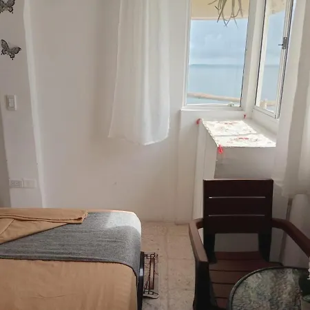 Oceanfront Apartamento
