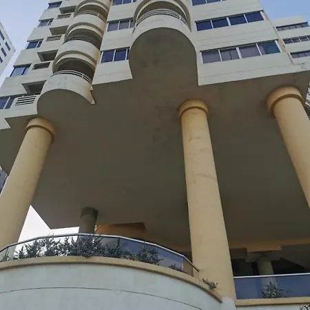 Oceanfront Apartamento